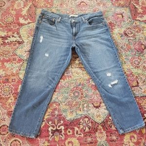 Levi's Distressed Boyfriend jeans